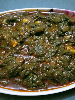 પાલક કાજુ નું શાક (Palak Kaju Shak Recipe In Gujarati) રેસીપી મુખ્ય ફોટો