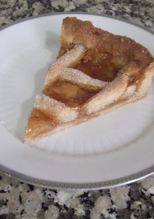 Una foto de Tarta linzer de naranja y cacao