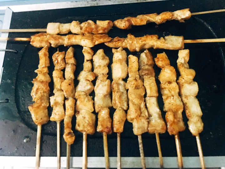 Yuk intip, Resep membuat Sate Ayam bakar batu (bumbu kecap) yang istimewa