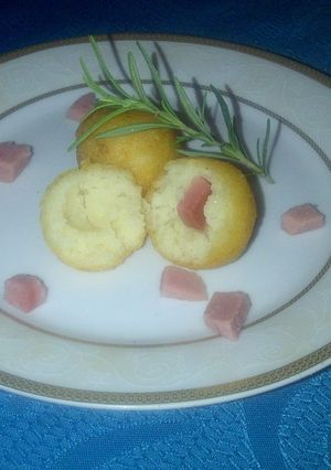 Una foto de Bolitas de Queso con Sorpresa