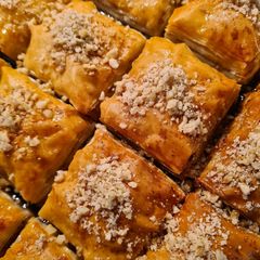 A picture of Baklava.