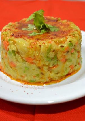 ખીચું(Khichu Recipe in Gujarati) રેસીપી મુખ્ય ફોટો