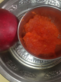 ஆப்பிள் ஜாம் (Apple jam recipe in tamil) செய்முறை முக்கிய புகைப்படம்