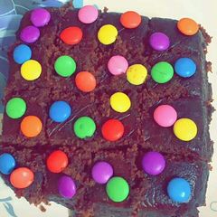A picture of Biscuit cake.