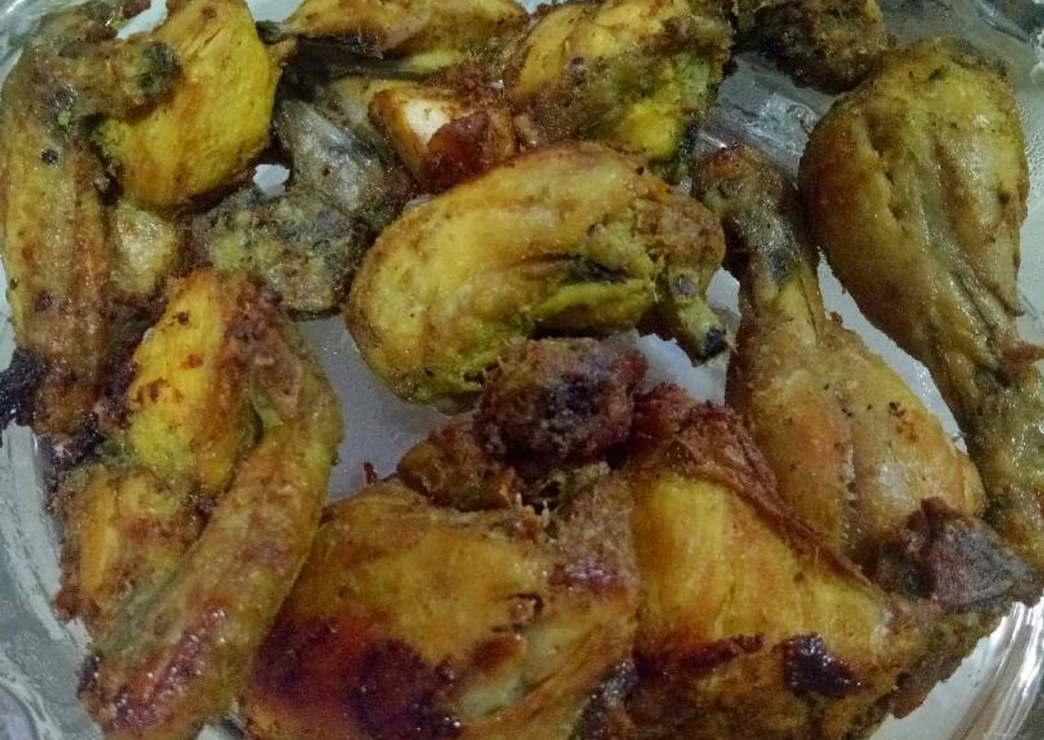 Resep Ayam Goreng Kuning oleh Chelysa Deli - Cookpad