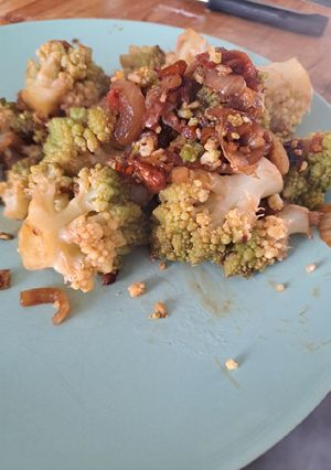 Une photo de Chou romanesco poêlé