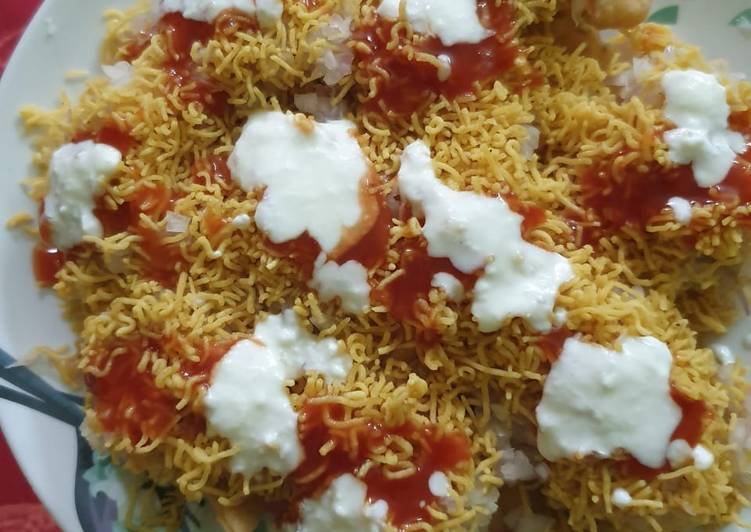 Steps to Make Quick Papdi chaat