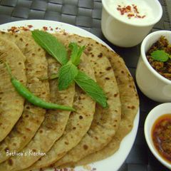 A picture of Keema Paratha.