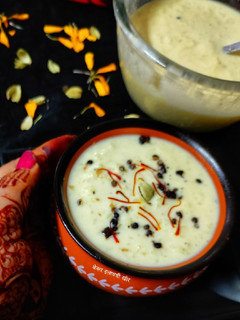 केसर इलायची खीर (Kesar Elaichi kheer recipe in hindi) रेसिपी मुख्य फोटो