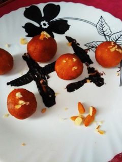 गुलाब जामुन (gulab jamun recipe in Hindi) रेसिपी मुख्य फोटो