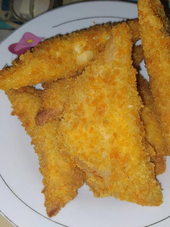 Langkah Gampang Membikin Resep Roti Goreng isi sosis keju yang Sempurna Anti Ribet, Sempurna