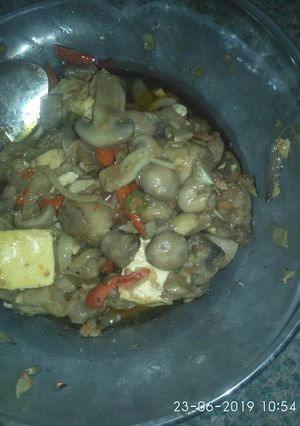 Foto resep Jamur kancing Vs Tahu Bumbu tauco