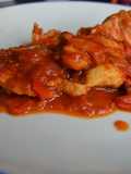 Pollo al chilindrón sin jamón