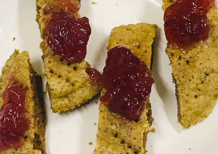 Recipe: Perfect #dormfood 
Instant healthy almond cake cravings!!!!
