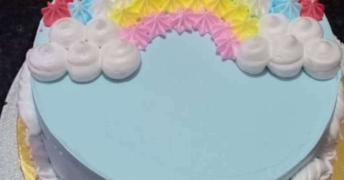 Custom 3 Colour Cake - Eve's Cakes