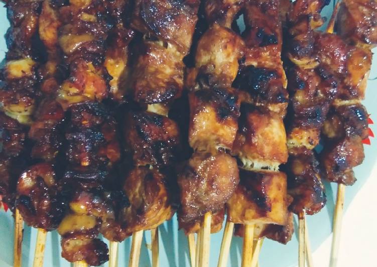 Sate ayam madura