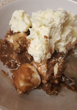 A picture of My Smores Chocolate Fridge bake. 👌.