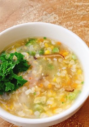 Hình của món Soup bắp rau củ.
