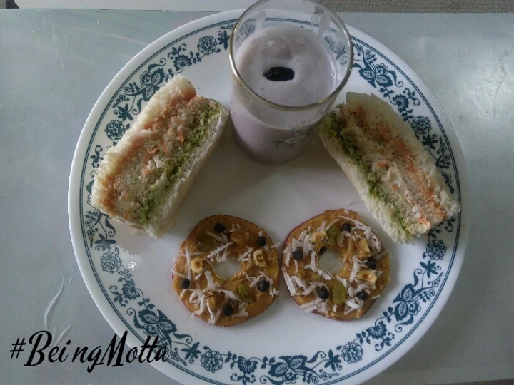 Easy Way Prepare Recipe Apple slice donut, cold sandwich,blueberry-pomegrante smoothie that is Awesome, So Delicious}