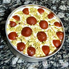 A picture of Gulab jamun cheese cake.