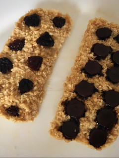 Una foto de Barritas de cereal o galletas de avena al microondas light