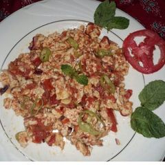 A picture of Tomato khagina.