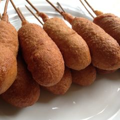 A picture of Corndog.
