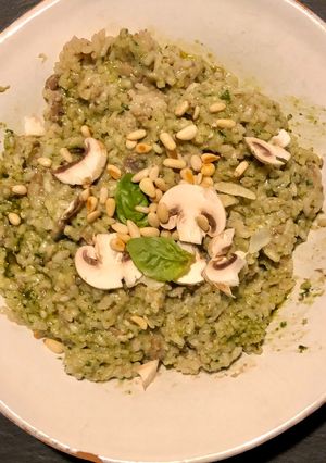 Une photo de Risotto aux champignons et au basilic