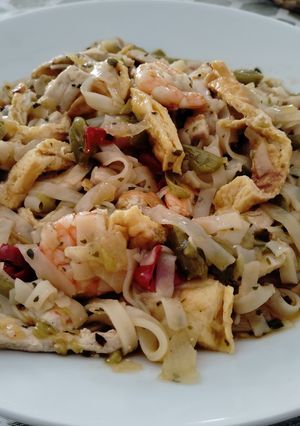 Una foto de Fideos de arroz chinos para dos