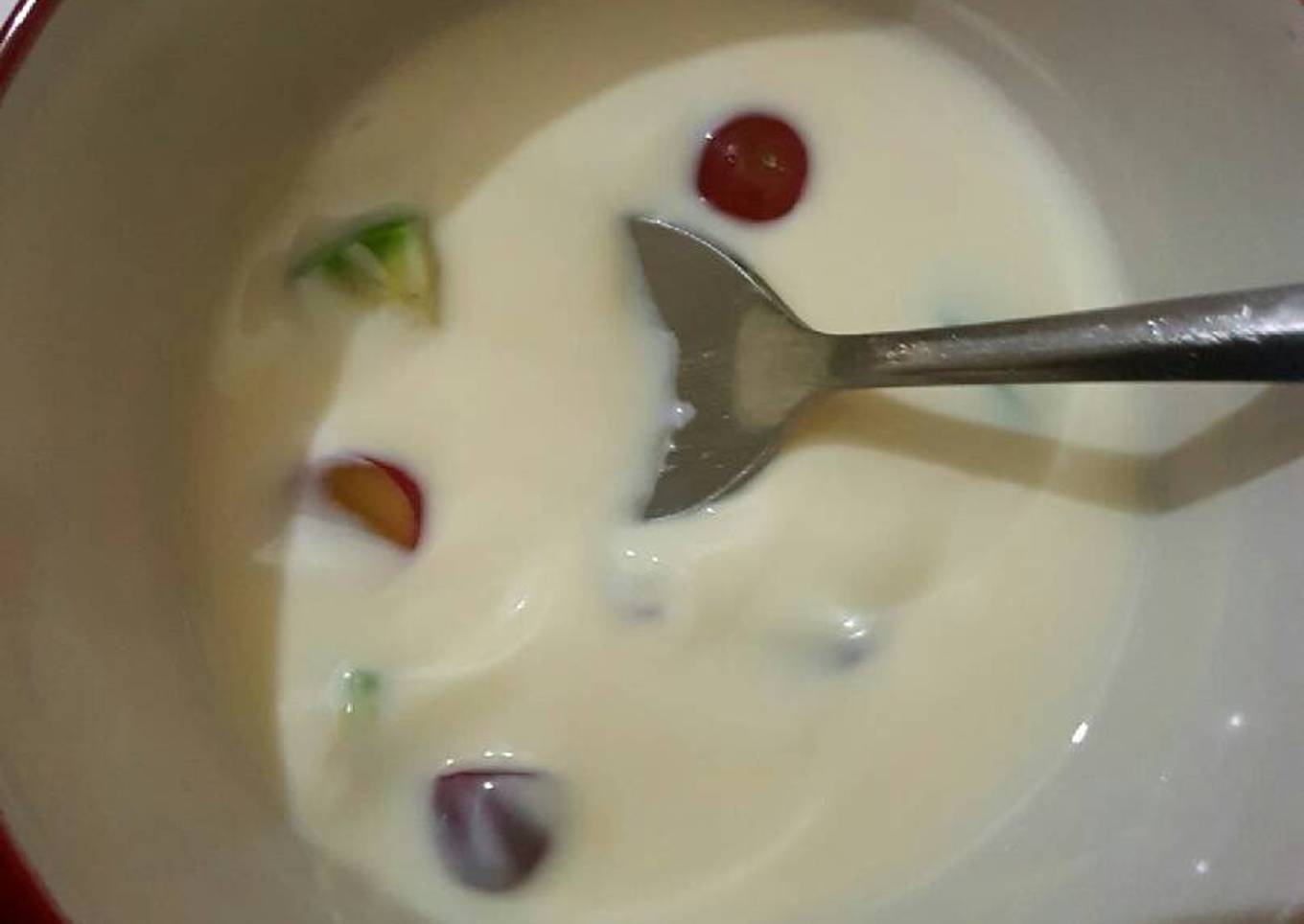 Fruit yoghurt