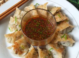 Foto resep 11. GYOZA WITH CHILI OIL