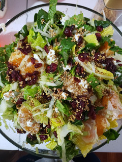 Una foto de Ensalada cítrica con queso de cabra