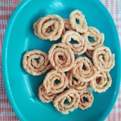 A picture of Kayi Murukku, Hand Shaped Chakri, South Indian.