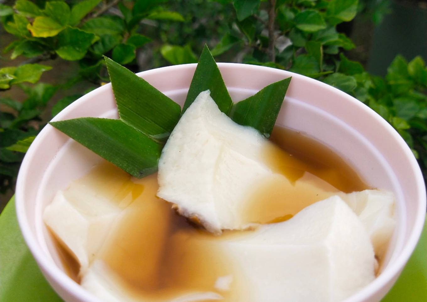 Puding Tahu Kuah Jahe