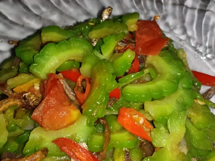 Langkah Gampang Menyiapkan Resep Tumis pare teri yang Menggugah Selera Anti Ribet, Lezat Sekali