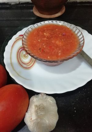A picture of Spicy Garlic Tomato Chutney.