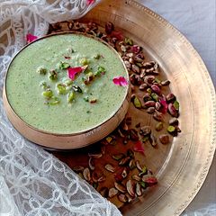 A picture of Lauki Pista kheer.