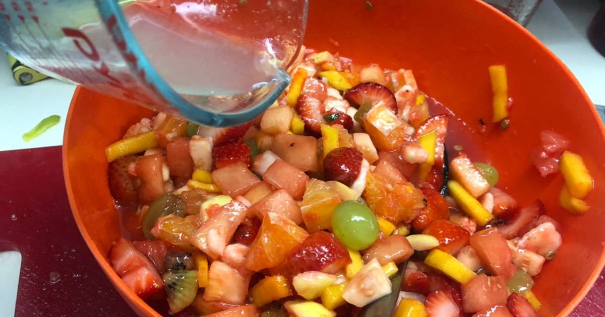 Escamocha o cóctel de frutas al estilo Sonorense Receta de VÍCTOR ARRIOLA  ??- Cookpad