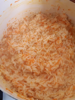 Una foto de Arroz con zanahoria a la Dominicana 🇺🇾🇩🇴
