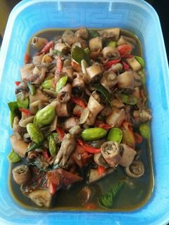 Foto resep Oseng cumi asin pedas