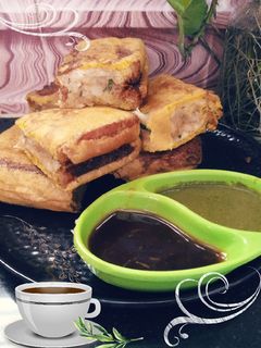 ब्रेड पकौड़ा (Bread pakoda recipe in hindi) रेसिपी मुख्य फोटो
