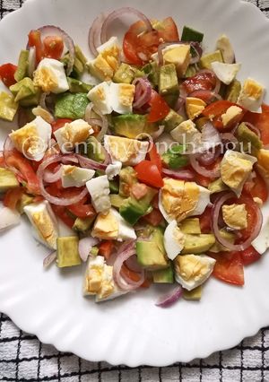 A picture of Avocado egg salad.