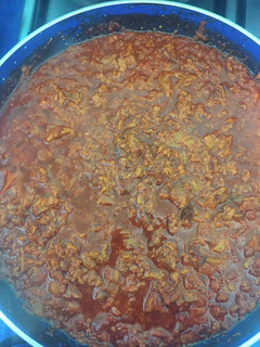 Una foto de Chicharrón prensado en salsa de guajillo 👅