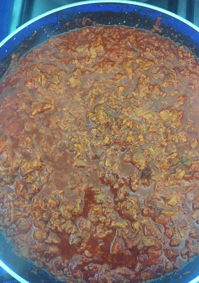 Una foto de Chicharrón prensado en salsa de guajillo 👅