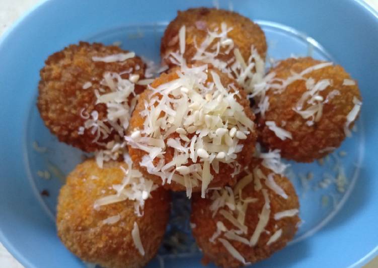 Bola ubi coklat lumer