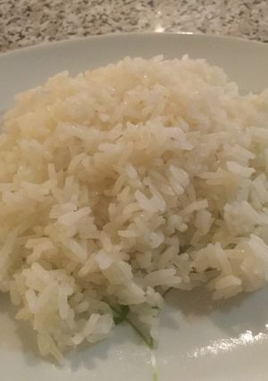Una foto de Arroz graneado simple