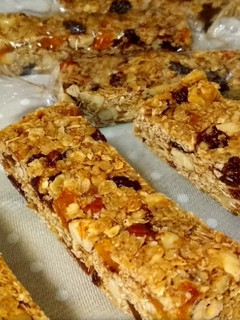 Una foto de Barritas energéticas con frutos secos y orejones