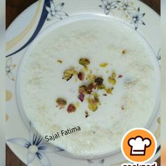 Sooji ki kheer (Semolina pudding) A picture of Sooji ki kheer (Semolina pudding).