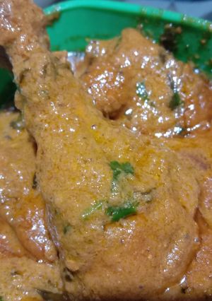 A picture of Butter chicken.