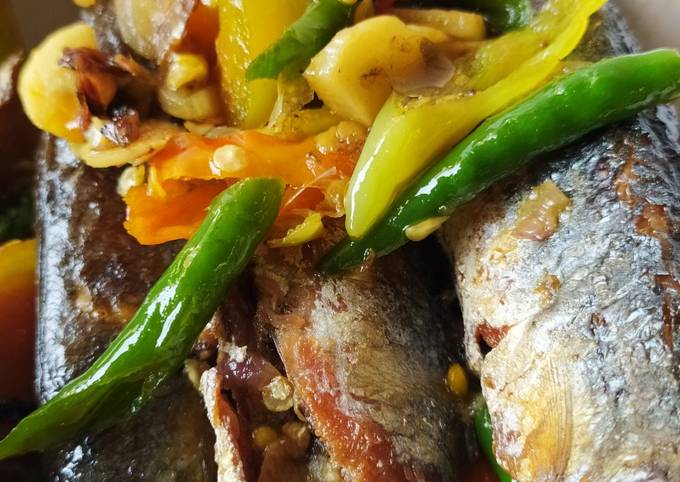 Tumis Ikan Pindang